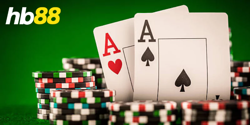 Các vòng chơi chi tiết trong luật poker 5 lá 